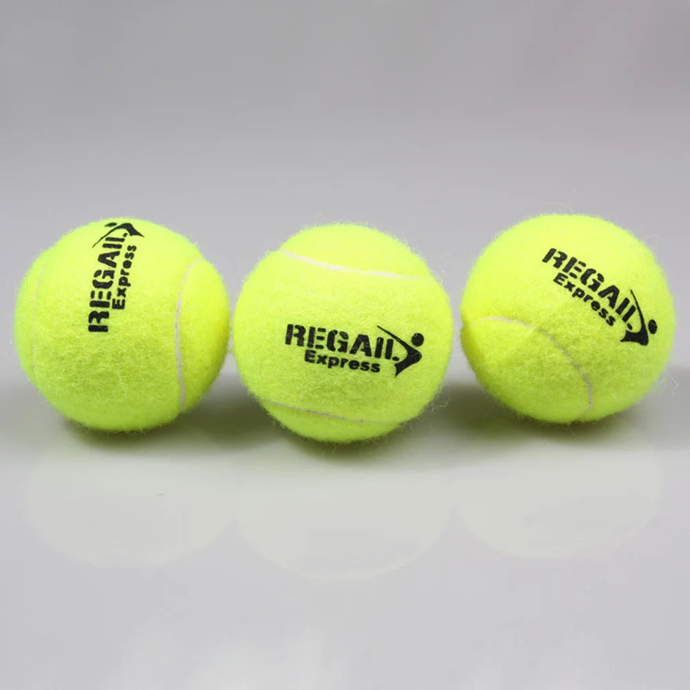 Quality tennis ball for dogs